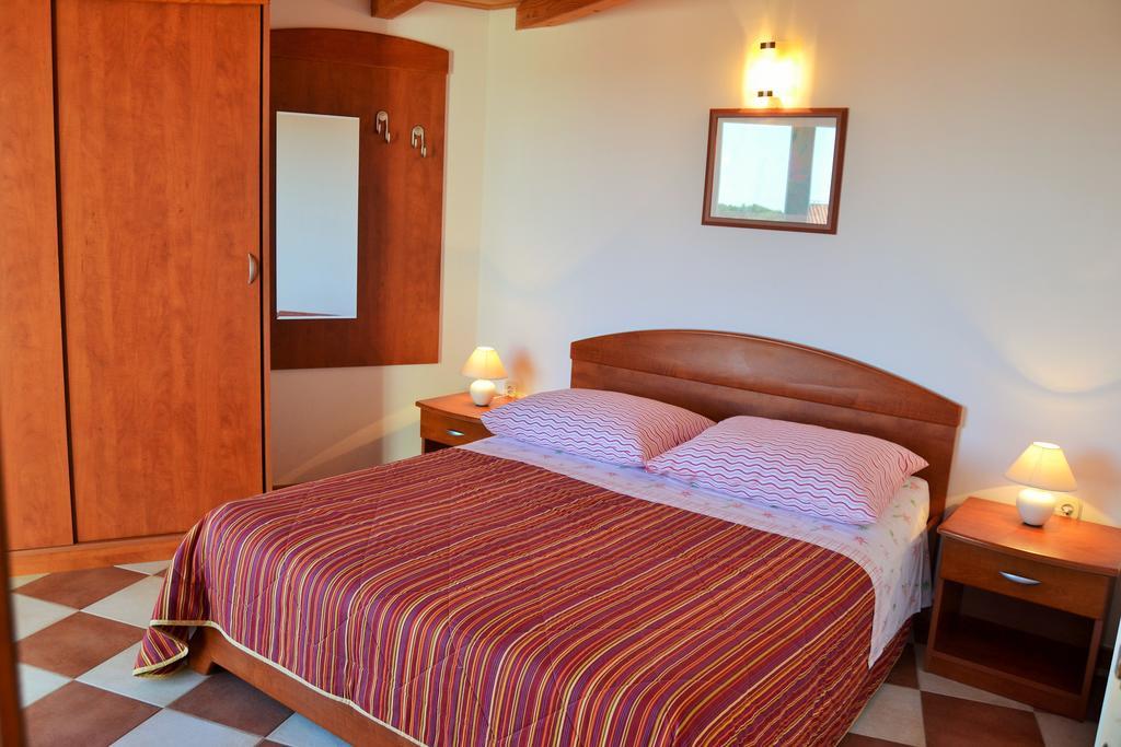 Apartments Green Village Premantura Room photo